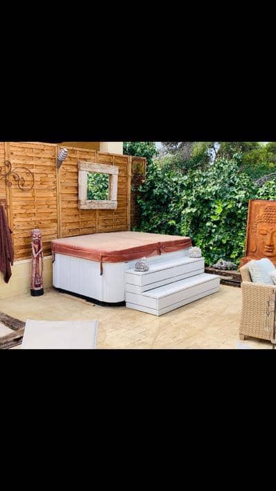 2 soverom Bungalow til leie i Alfaz del Pi / L'Alfas del Pi med svømmebasseng - € 1 800 (Ref: 8477237)