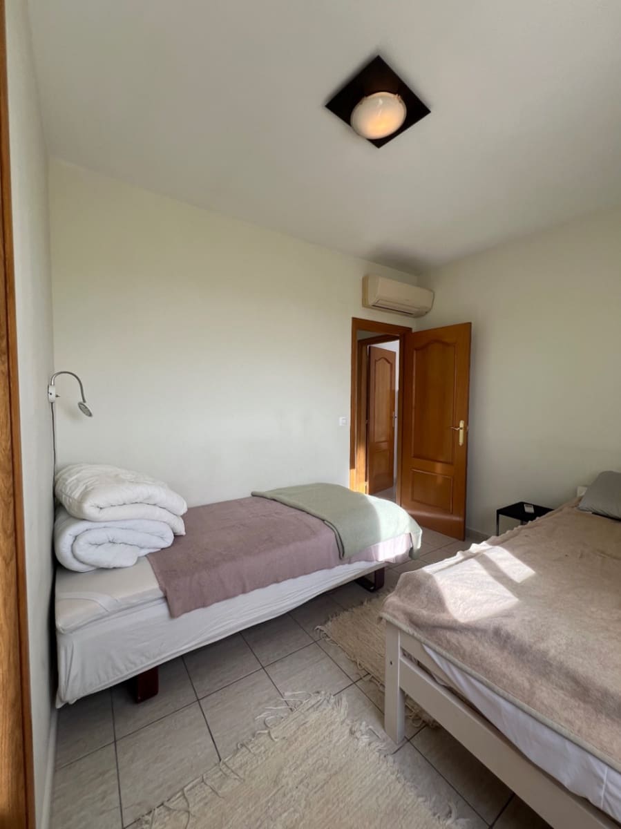 3 quarto Moradia para arrendar em Alfaz del Pi / L'Alfas del Pi com piscina - 1 350 € (Ref: 8546323)
