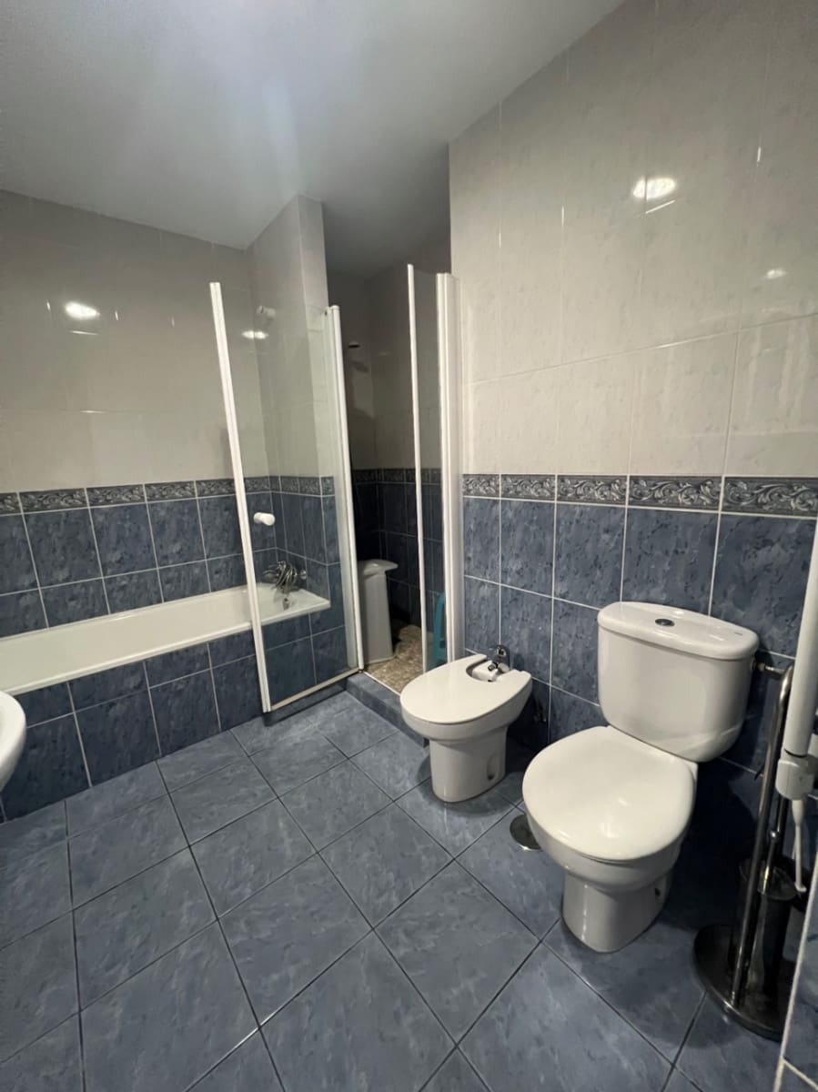 3 quarto Moradia para arrendar em Alfaz del Pi / L'Alfas del Pi com piscina - 1 350 € (Ref: 8546323)
