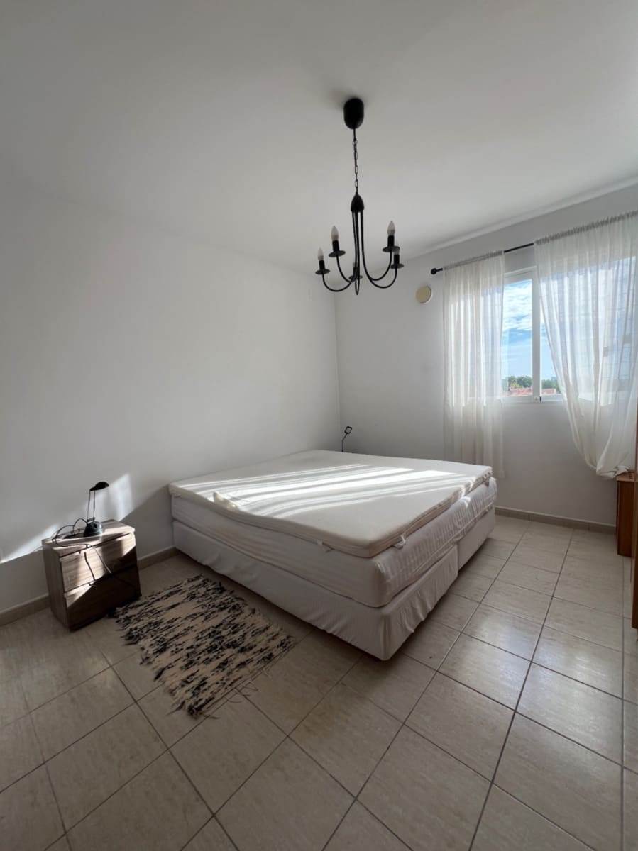 3 quarto Moradia para arrendar em Alfaz del Pi / L'Alfas del Pi com piscina - 1 350 € (Ref: 8546323)