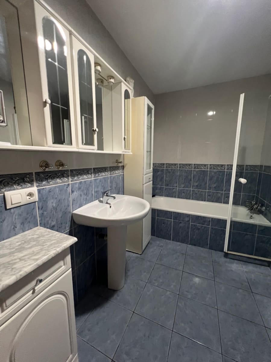 3 quarto Moradia para arrendar em Alfaz del Pi / L'Alfas del Pi com piscina - 1 350 € (Ref: 8546323)