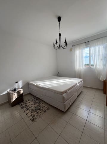 3 quarto Moradia para arrendar em Alfaz del Pi / L'Alfàs del Pi com piscina - 1 350 € (Ref: 8546323)