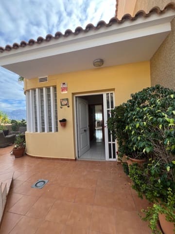 3 bedroom Villa for rent in Alfaz del Pi / L'Alfàs del Pi with pool garage - € 1,700 (Ref: 8546324)