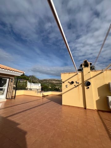 3 slaapkamer Villa te huur in Alfaz del Pi / L'Alfàs del Pi met zwembad garage - € 1.700 (Ref: 8546324)