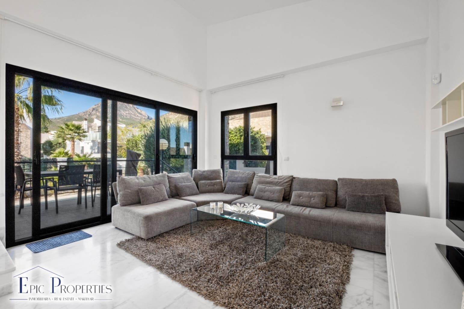 5 slaapkamer Villa te koop in Polop met zwembad garage - € 530.000 (Ref: 8594199)