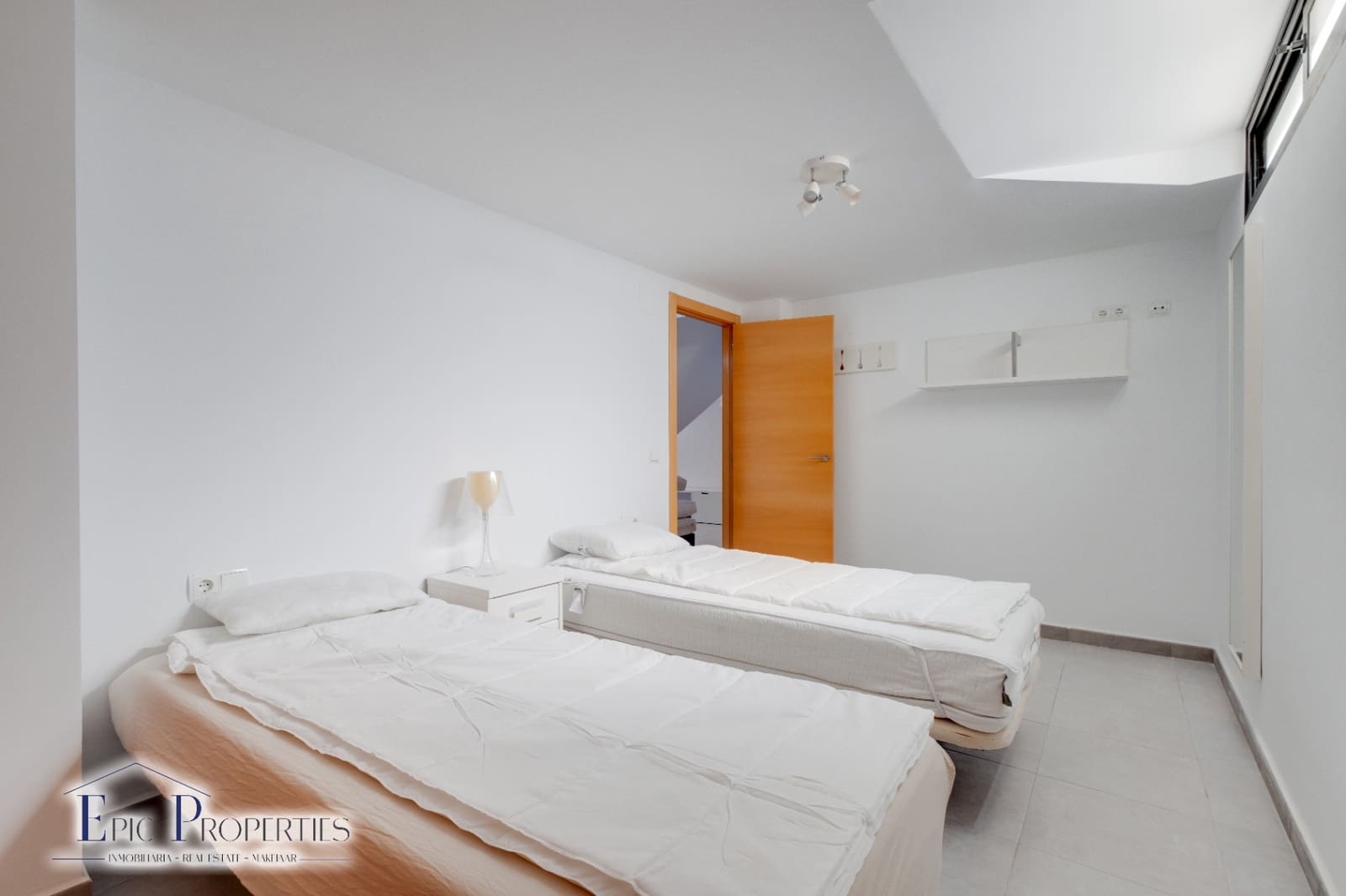 5 slaapkamer Villa te koop in Polop met zwembad garage - € 530.000 (Ref: 8594199)