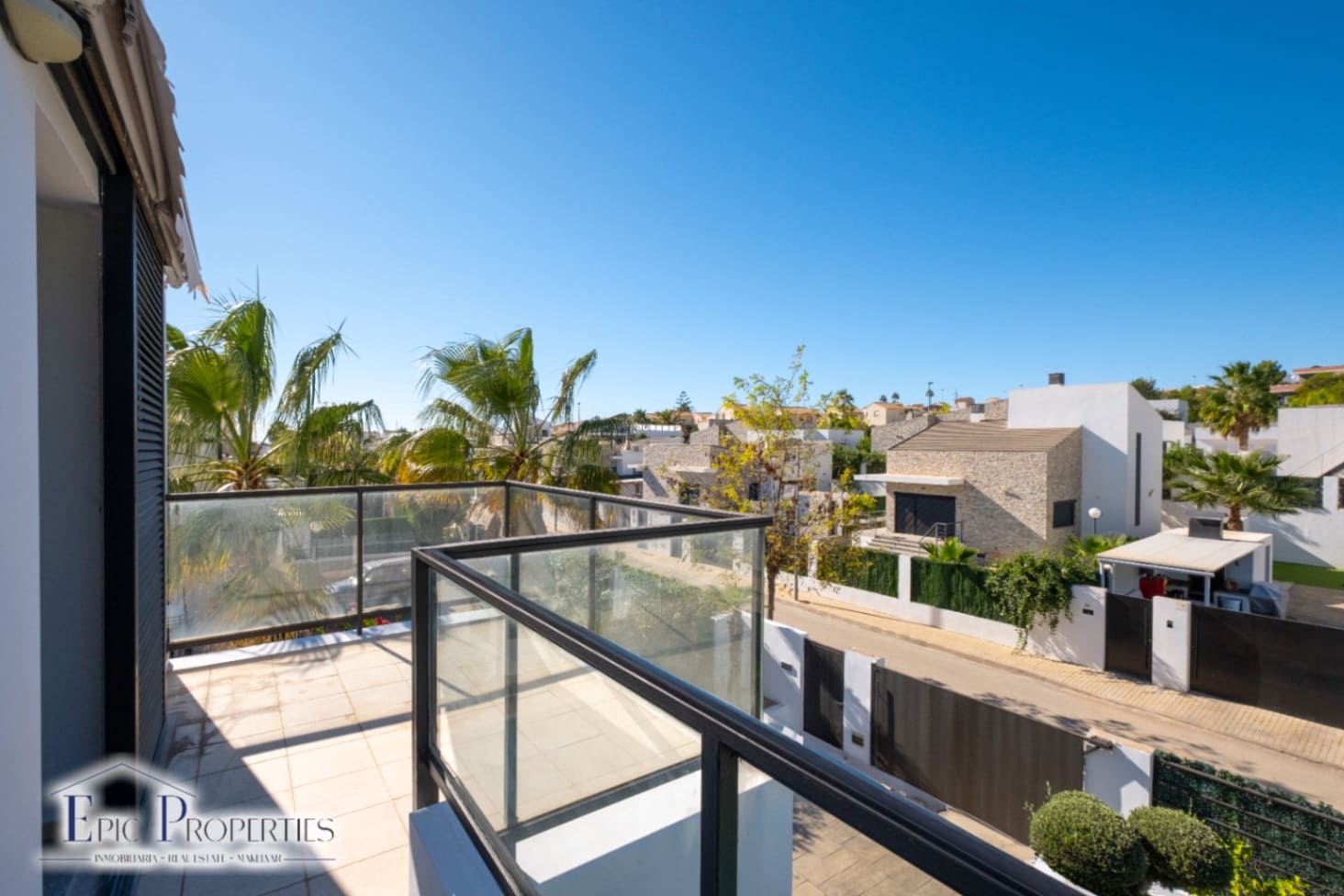 5 slaapkamer Villa te koop in Polop met zwembad garage - € 530.000 (Ref: 8594199)