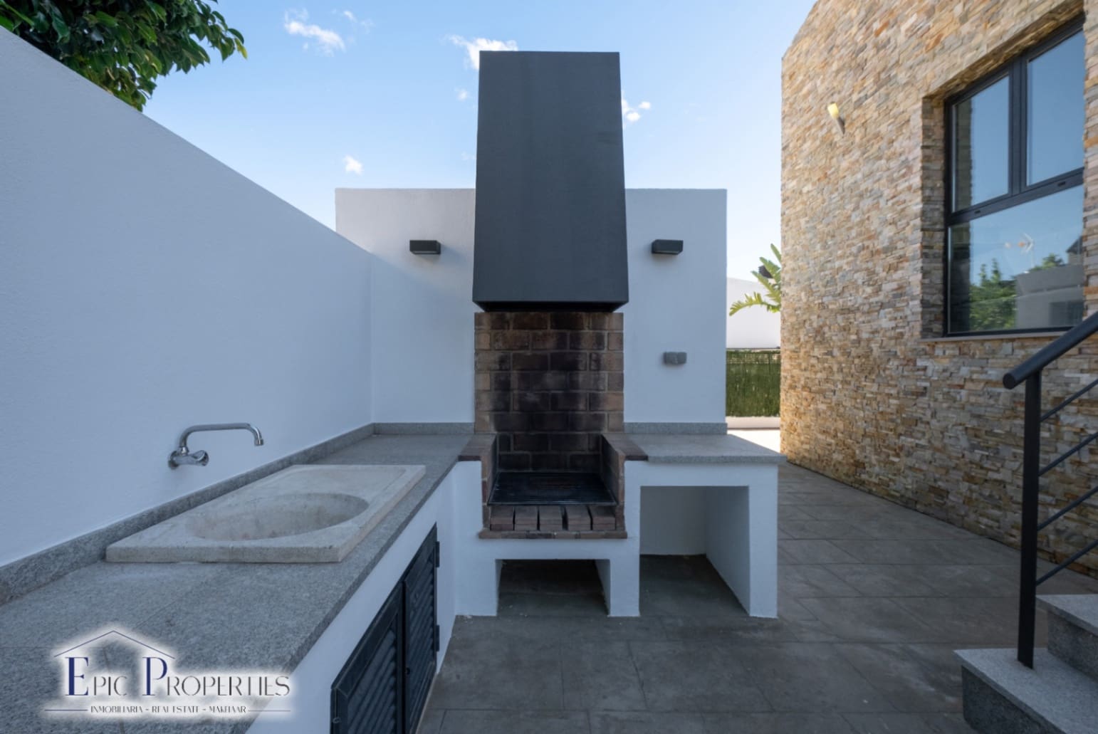 5 slaapkamer Villa te koop in Polop met zwembad garage - € 530.000 (Ref: 8594199)