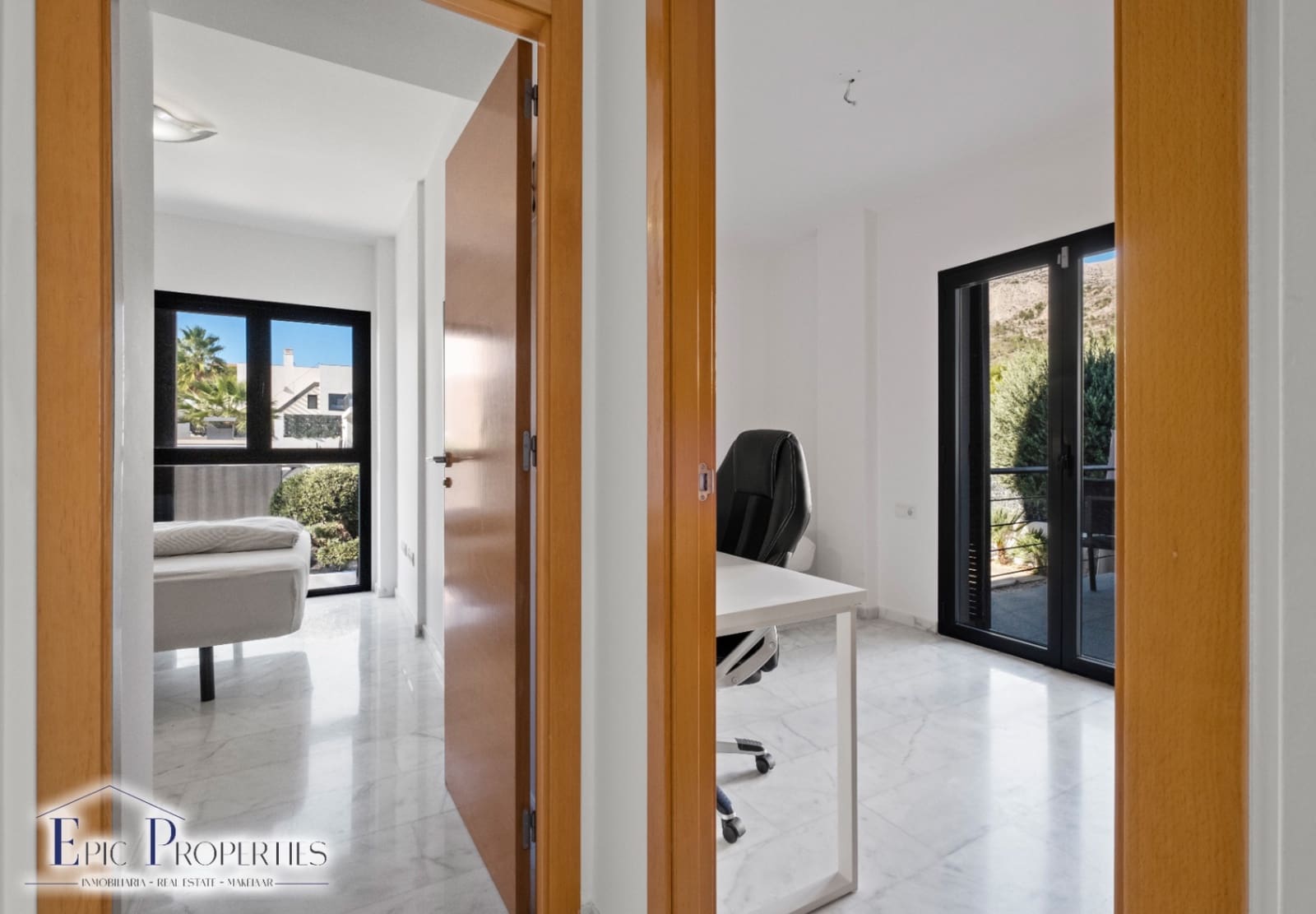 5 slaapkamer Villa te koop in Polop met zwembad garage - € 530.000 (Ref: 8594199)