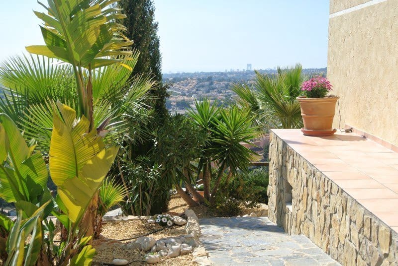3 bedroom Villa for sale in Alfaz del Pi / L'Alfas del Pi with pool garage - € 950,000 (Ref: 8607221)