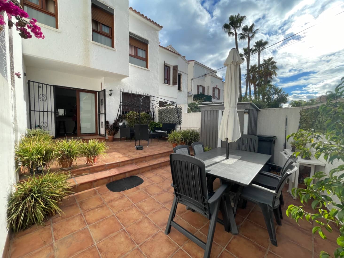 2 bedroom Bungalow for rent in Albir with pool - € 1,100 (Ref: 8661007)