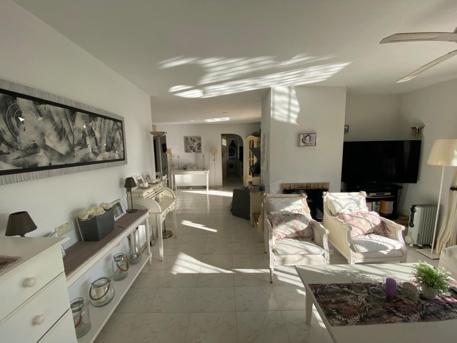 4 bedroom Villa for sale in Alfaz del Pi / L'Alfas del Pi with pool garage - € 495,000 (Ref: 8668716)