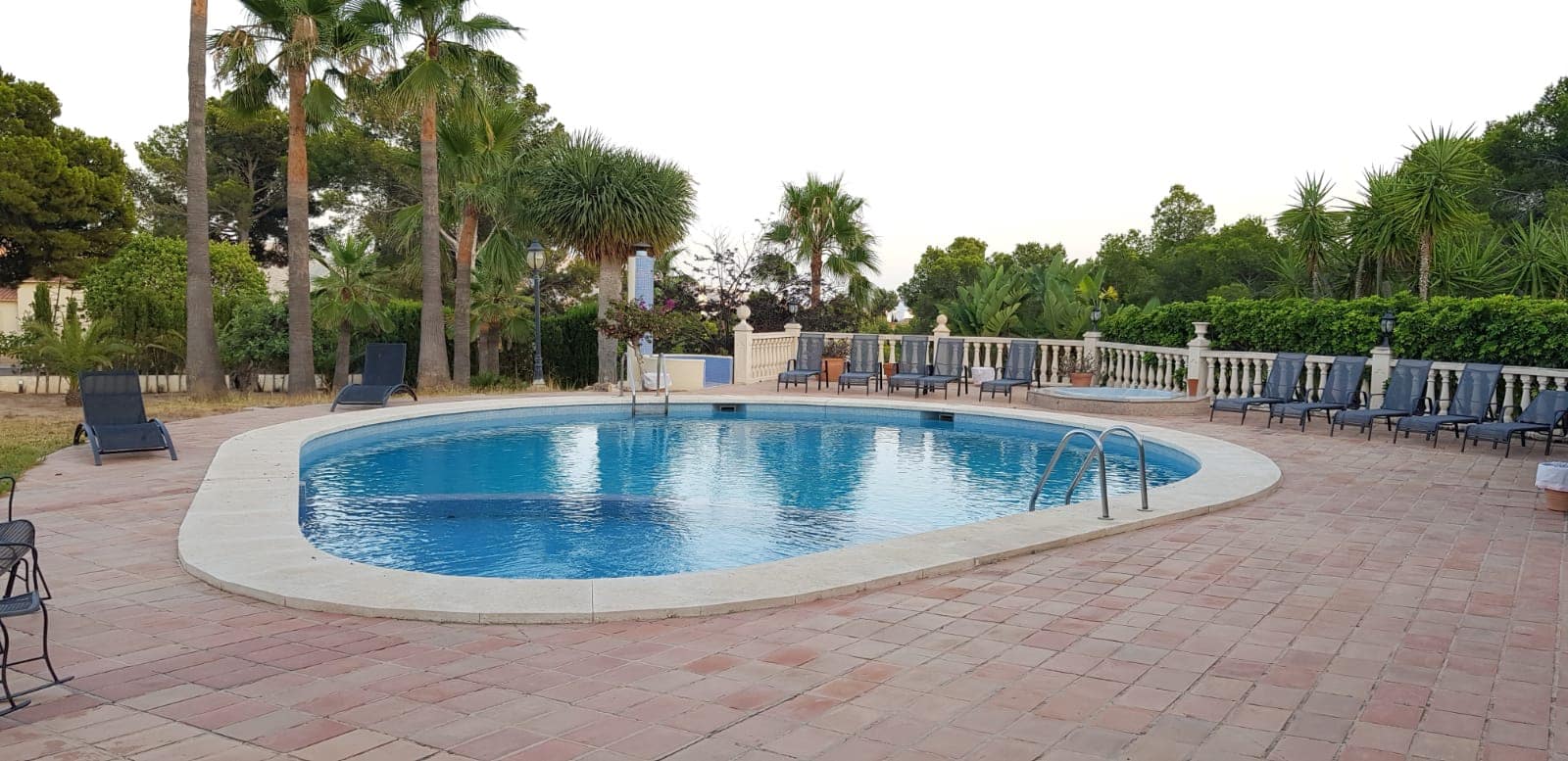 4 soverom Villa til salgs i La Nucia med svømmebasseng - € 995 000 (Ref: 8670953)