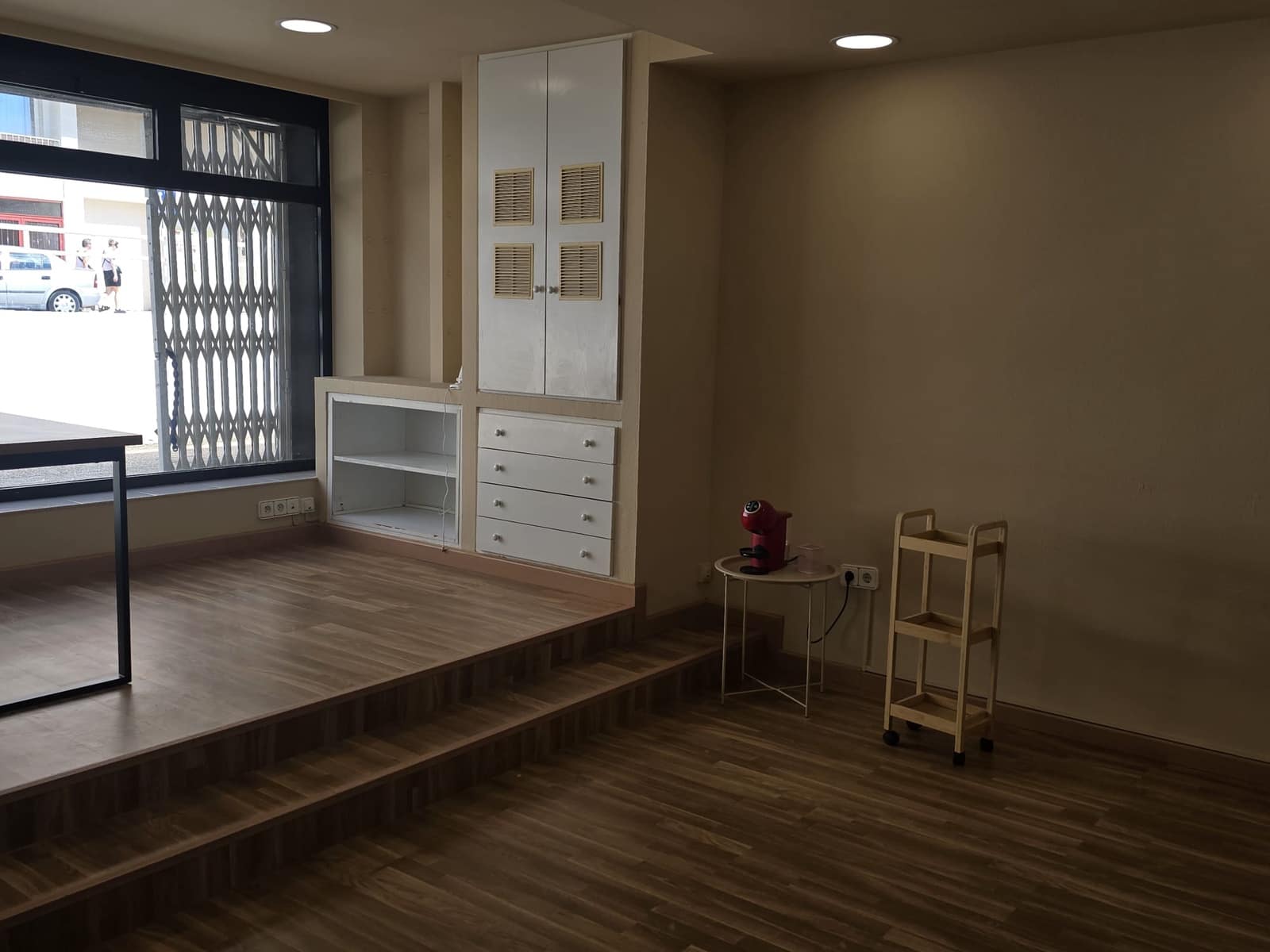 Office for rent in Altea - € 900 (Ref: 8671336)