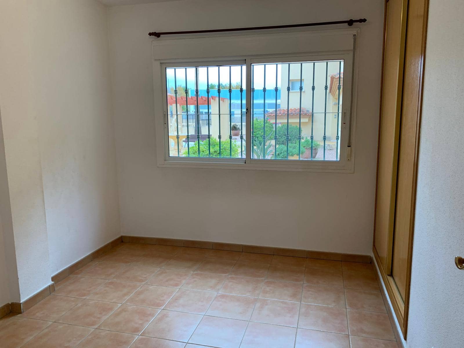 2 sypialnia Apartament do wynajęcia w Albir z basenem - 1 200 € (Ref: 8678277)