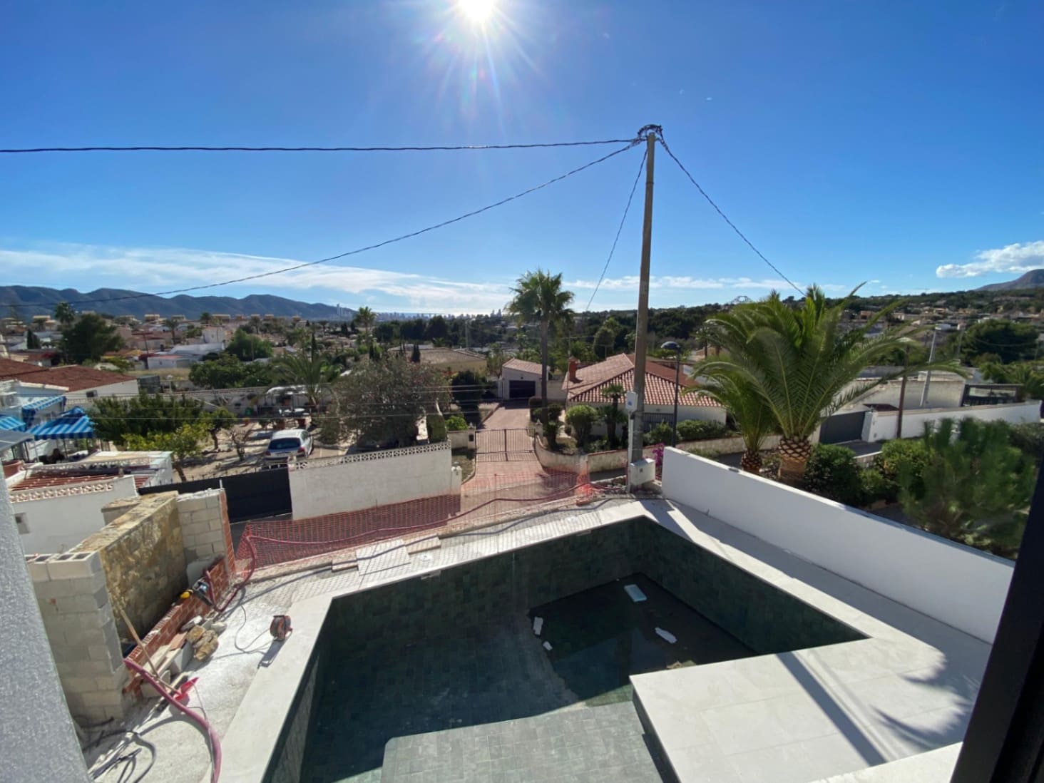 3 soverom Villa til salgs i Alfaz del Pi / L'Alfas del Pi med svømmebasseng garasje - € 892 500 (Ref: 8698897)