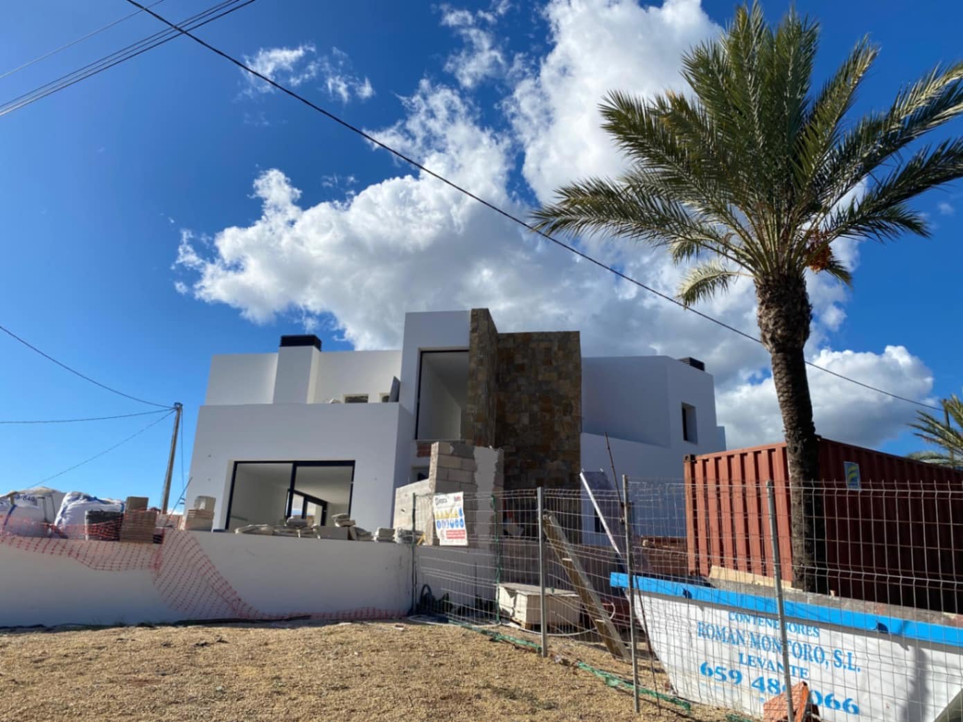 3 soverom Villa til salgs i Alfaz del Pi / L'Alfas del Pi med svømmebasseng garasje - € 892 500 (Ref: 8698897)