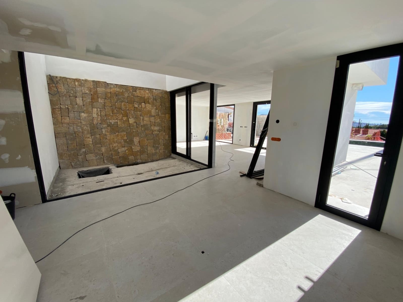 3 soverom Villa til salgs i Alfaz del Pi / L'Alfas del Pi med svømmebasseng garasje - € 892 500 (Ref: 8698897)