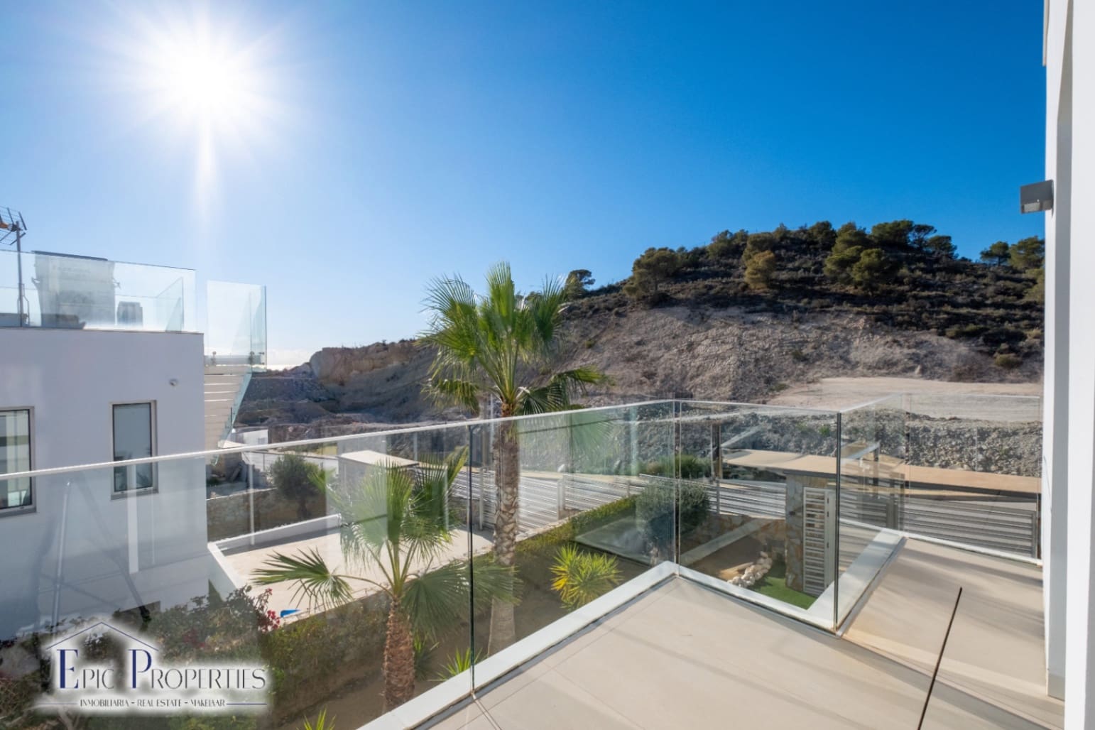 5 slaapkamer Villa te koop in Finestrat met zwembad - € 900.000 (Ref: 8713024)