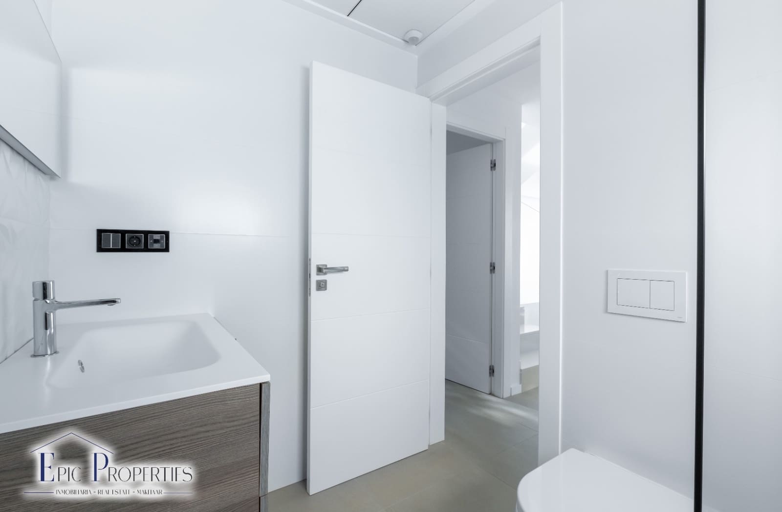 5 slaapkamer Villa te koop in Finestrat met zwembad - € 900.000 (Ref: 8713024)