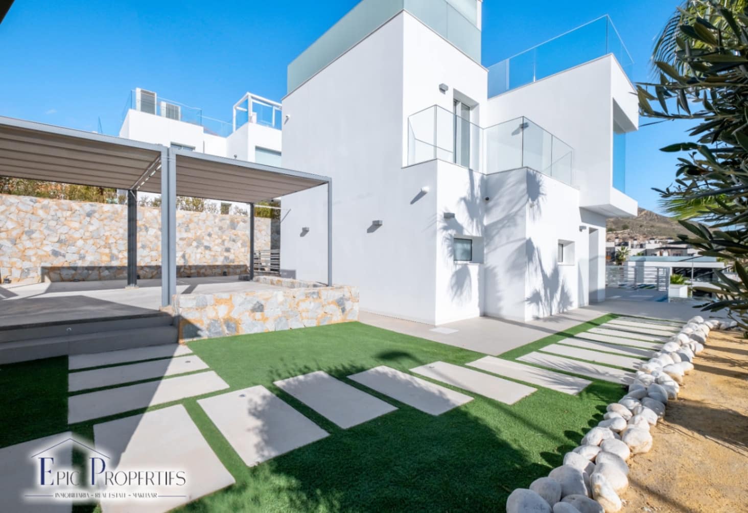 5 slaapkamer Villa te koop in Finestrat met zwembad - € 900.000 (Ref: 8713024)