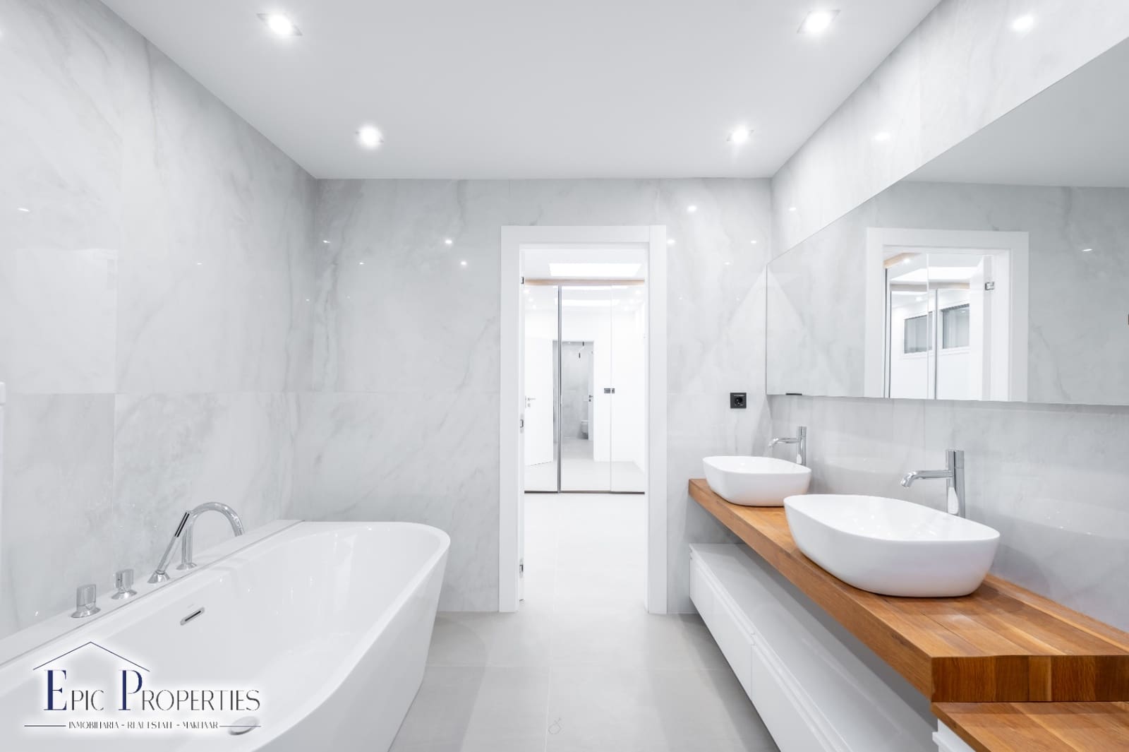 5 slaapkamer Villa te koop in Finestrat met zwembad - € 900.000 (Ref: 8713024)