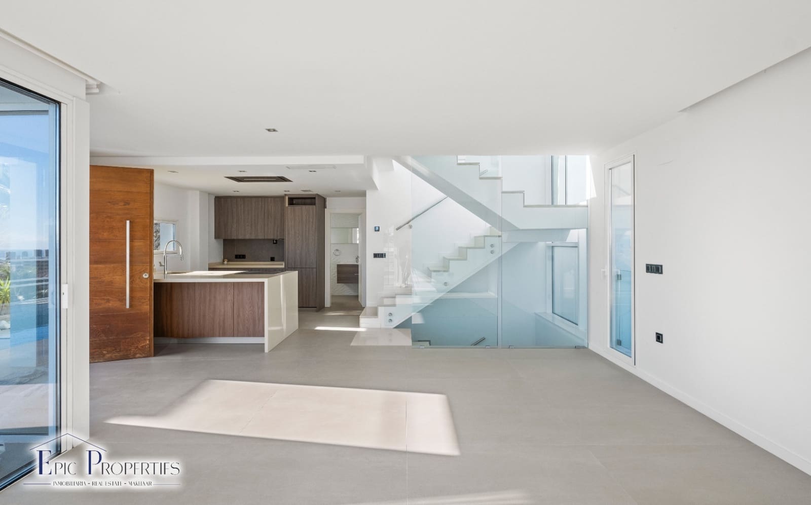 5 slaapkamer Villa te koop in Finestrat met zwembad - € 900.000 (Ref: 8713024)