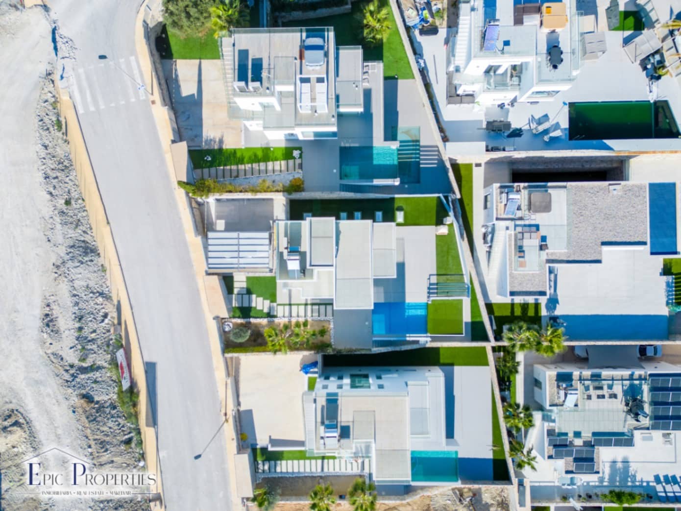 5 slaapkamer Villa te koop in Finestrat met zwembad - € 900.000 (Ref: 8713024)