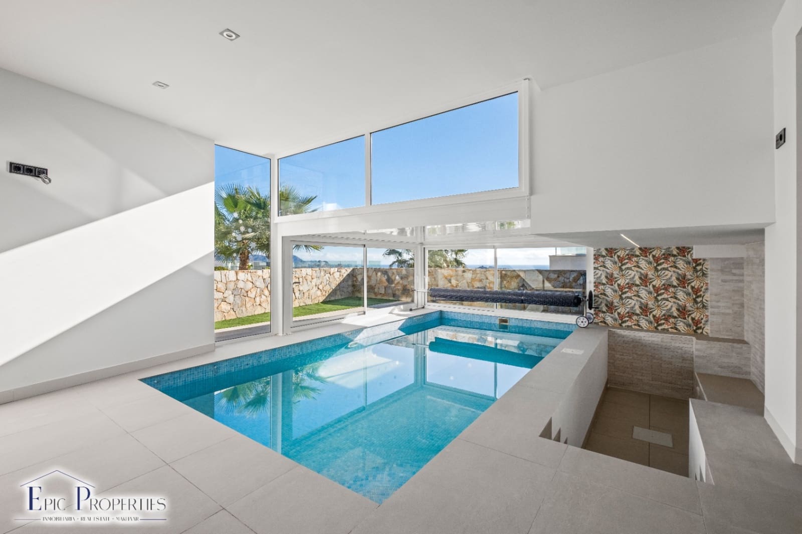 5 slaapkamer Villa te koop in Finestrat met zwembad - € 900.000 (Ref: 8713024)