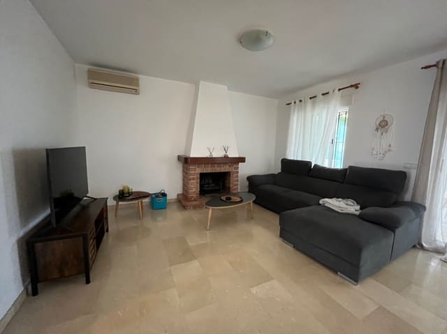2 quarto Moradia para arrendar em La Nucia com piscina garagem - 1 600 € (Ref: 8826475)