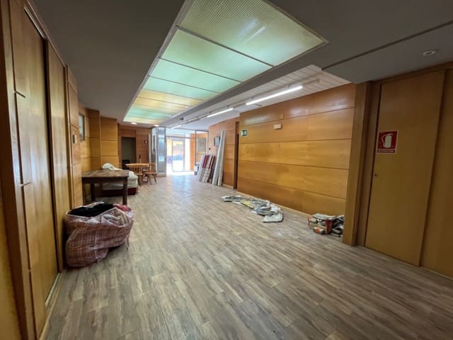 Kommersiell til leie i Polop - € 700 (Ref: 8903869)