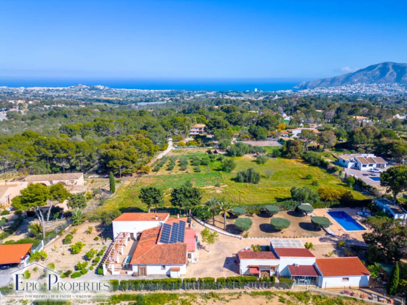 5 chambre Villa/Maison à vendre à Alfaz del Pi / L'Alfas del Pi avec piscine garage - 1 495 000 € (Ref: 8935831)