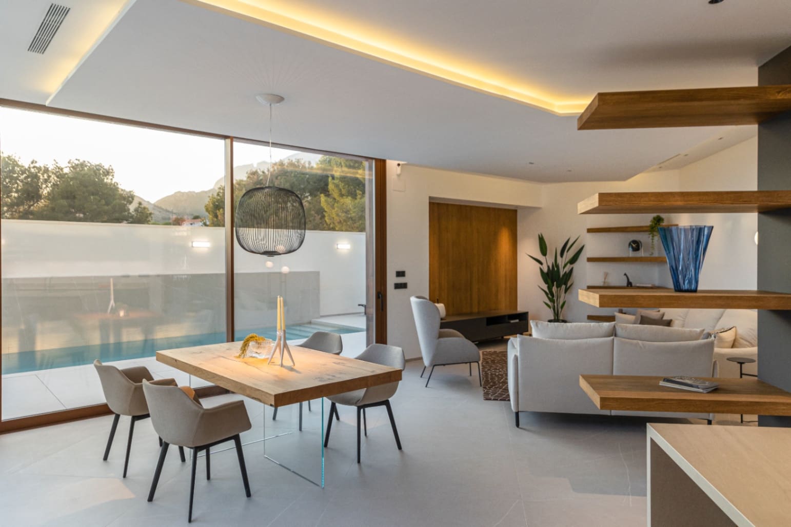 4 soverom Villa til salgs i Benidorm med svømmebasseng garasje - € 2 825 000 (Ref: 8941982)