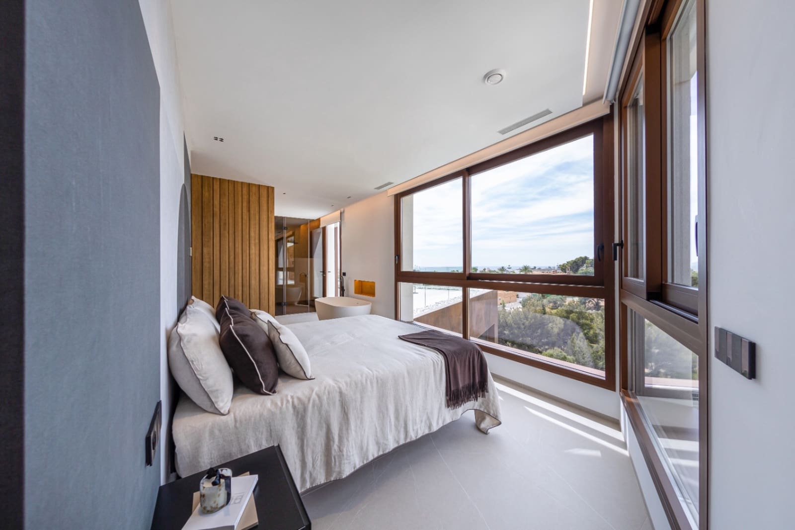 4 soverom Villa til salgs i Benidorm med svømmebasseng garasje - € 2 825 000 (Ref: 8941982)