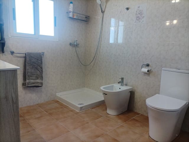 4 bedroom Villa for sale in Callosa d'En Sarrià with pool garage - € 325,000 (Ref: 8969364)