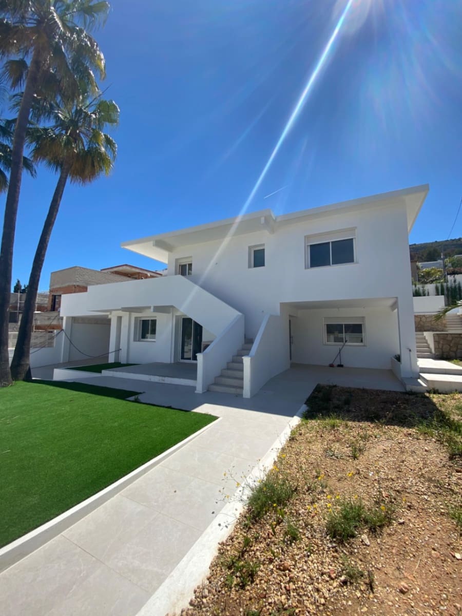 5 soverom Villa til salgs i Albir med svømmebasseng garasje - € 795 000 (Ref: 8971707)