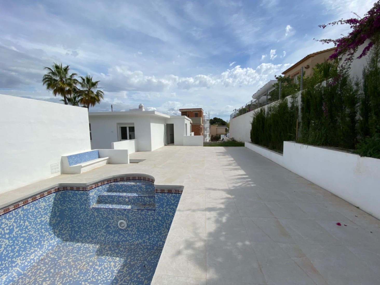 5 soverom Villa til salgs i Albir med svømmebasseng garasje - € 795 000 (Ref: 8971707)