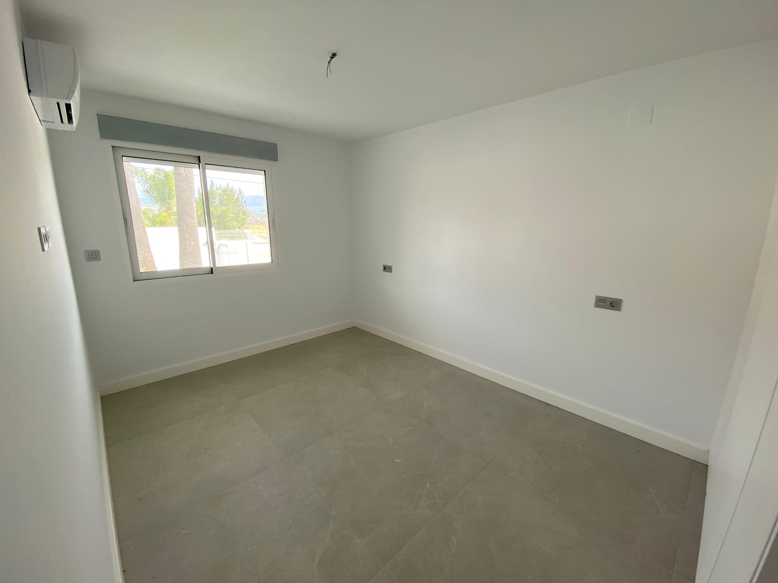 5 soverom Villa til salgs i Albir med svømmebasseng garasje - € 795 000 (Ref: 8971707)