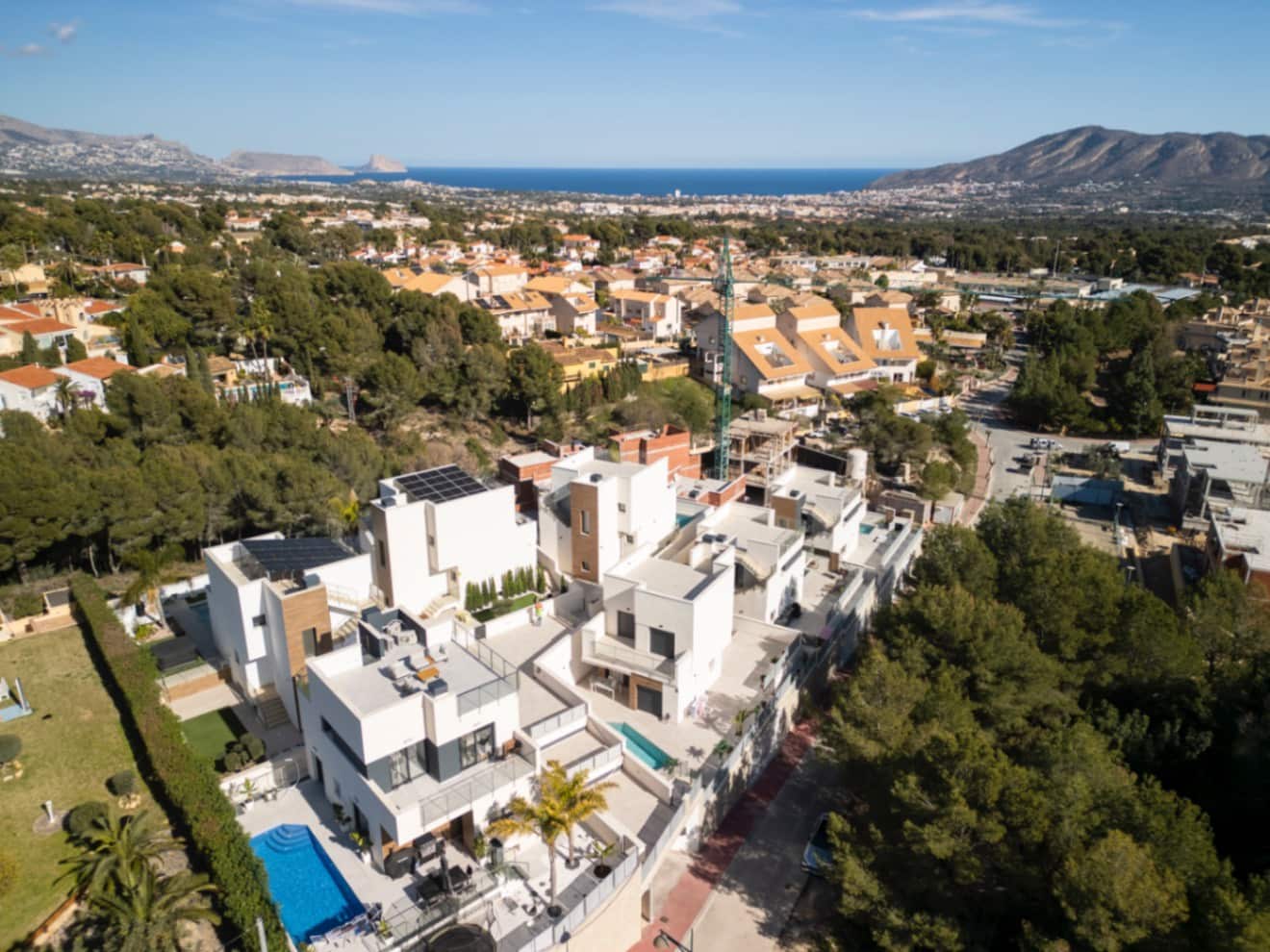 4 Zimmer Villa zu verkaufen in La Nucia mit Pool Garage - 466.572 € (Ref: 9006558)