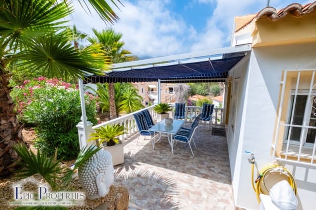 4 bedroom Villa for sale in La Nucia with pool garage - € 560,000 (Ref: 9012295)