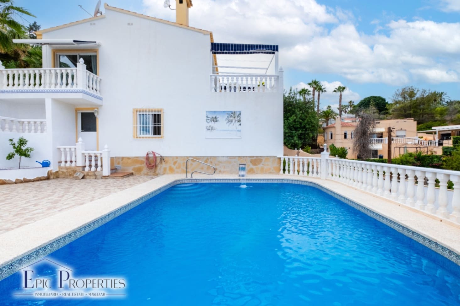 4 bedroom Villa for sale in La Nucia with pool garage - € 560,000 (Ref: 9012295)