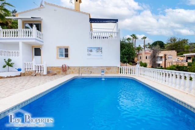 4 bedroom Villa for sale in La Nucia with pool garage - € 560,000 (Ref: 9012295)