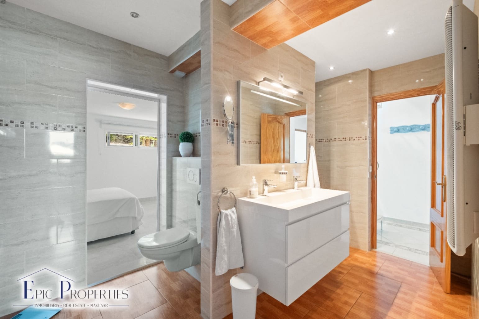 4 bedroom Villa for sale in La Nucia with pool garage - € 560,000 (Ref: 9012295)