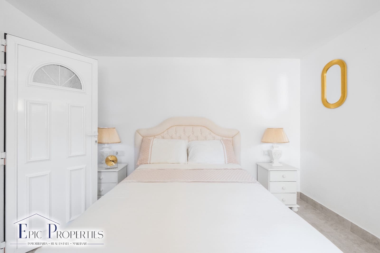 4 bedroom Villa for sale in La Nucia with pool garage - € 560,000 (Ref: 9012295)