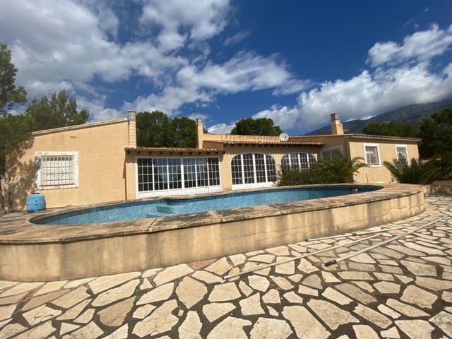 3 chambre Finca/Maison de Campagne à vendre à Altea avec piscine garage - 2 500 000 € (Ref: 9030015)