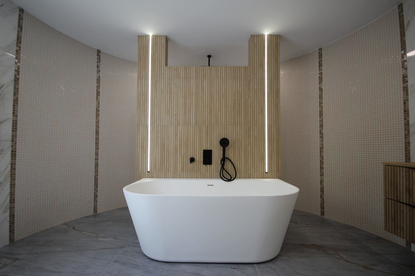 5 Zimmer Villa zu verkaufen in La Nucia mit Pool Garage - 1.350.000 € (Ref: 9051725)