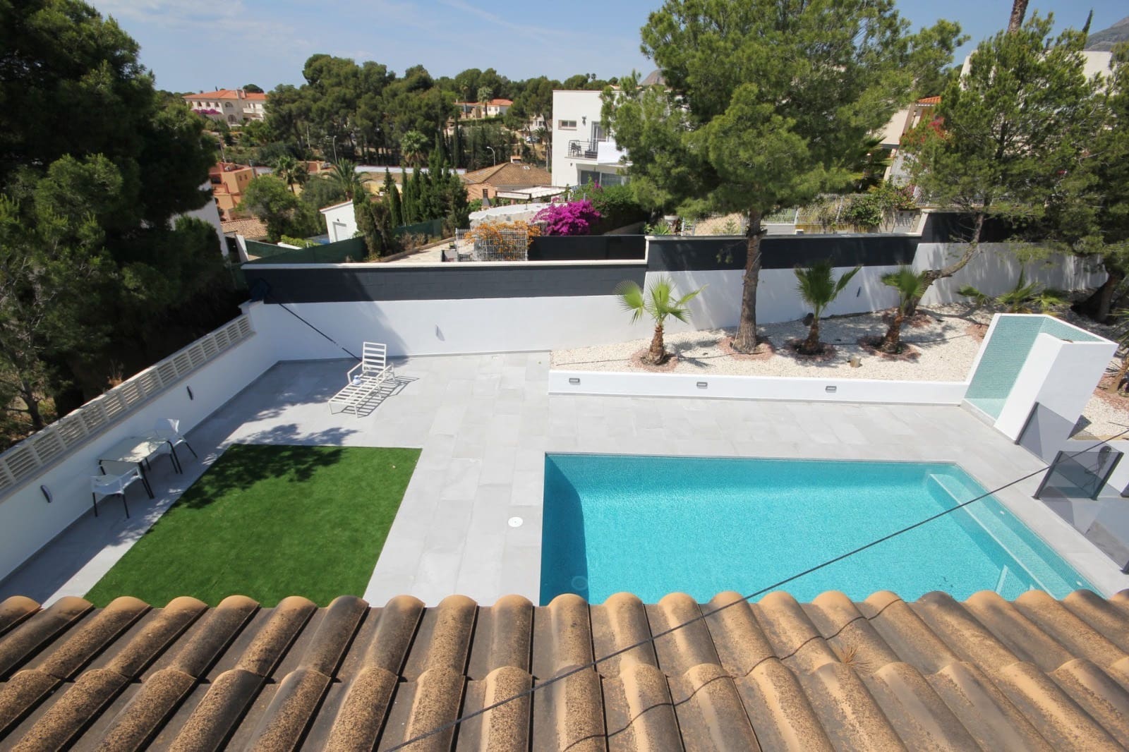 5 Zimmer Villa zu verkaufen in La Nucia mit Pool Garage - 1.350.000 € (Ref: 9051725)