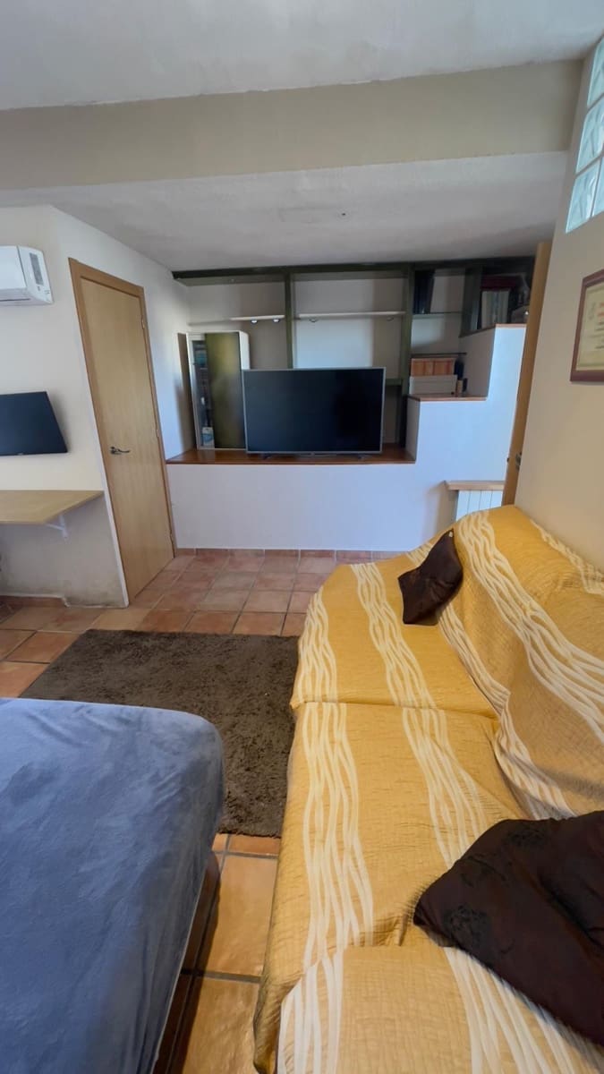 Apartamento de 4 habitaciones en Alfaz del Pi / L'Alfàs del Pi en alquiler con piscina - 1.650 € (Ref: 9051726)