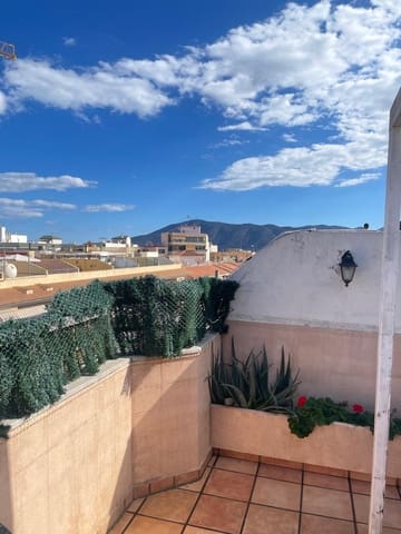 4 makuuhuone Huoneisto vuokrattavana paikassa Alfaz del Pi / L'Alfàs del Pi mukana uima-altaan - 1 650 € (Ref: 9051726)