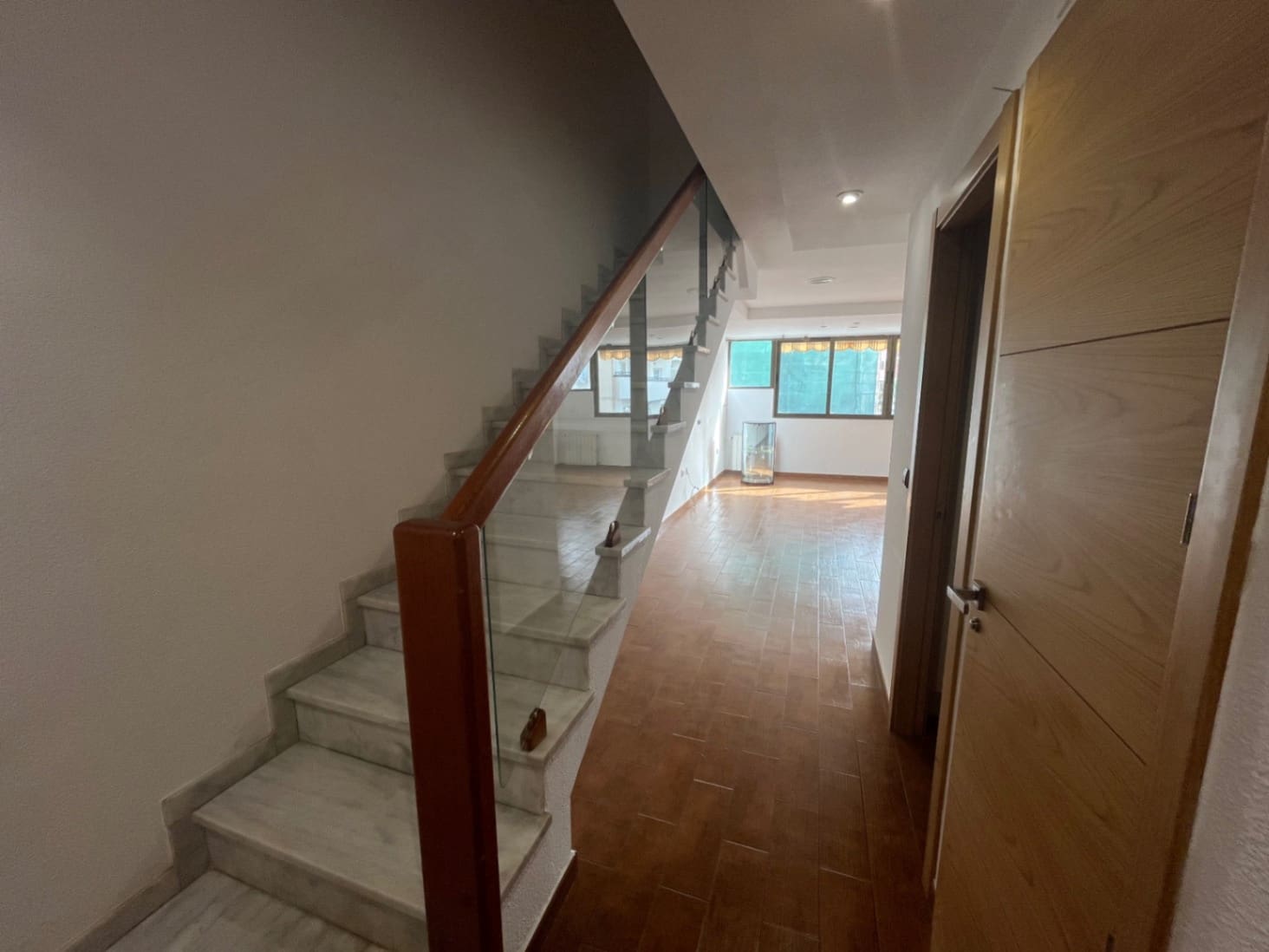 4 camera da letto Appartamento da affittare in Alfaz del Pi / L'Alfas del Pi con piscina garage - 1.650 € (Rif: 9051726)